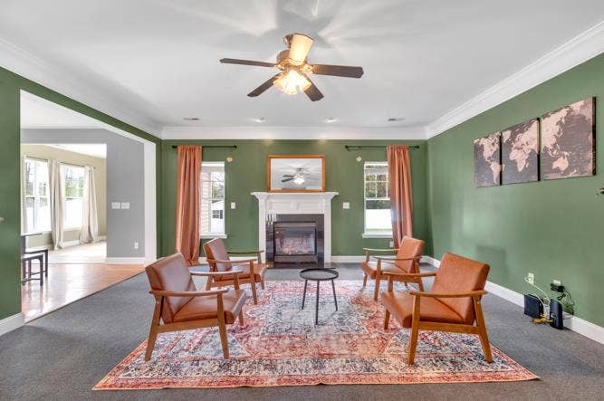 Affordable Private Rooms-Quiet Home