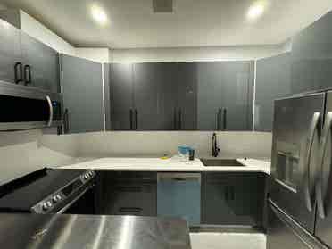 Furnished room with private bth