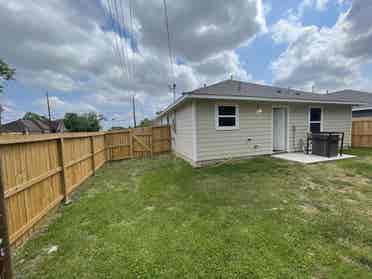 Private Rooms for Rent | Women only