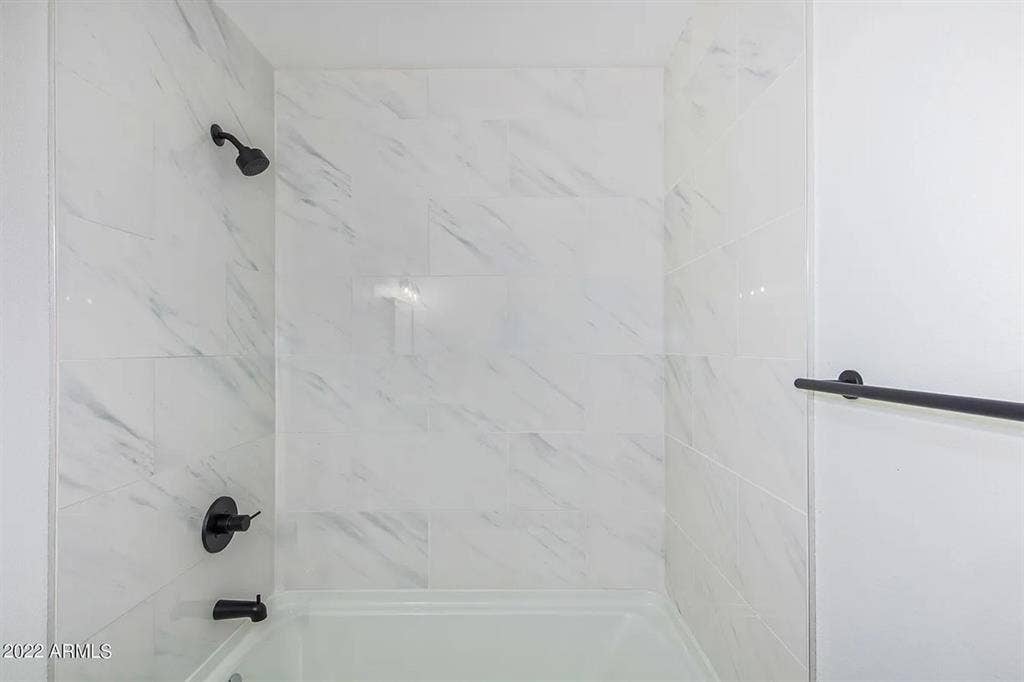 Room for rent in North Phx