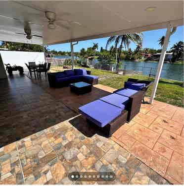 Room for Rent in Lakefront Home
