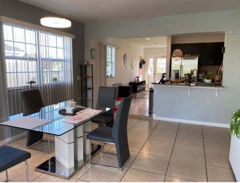 Room for Rent in Lakefront Home