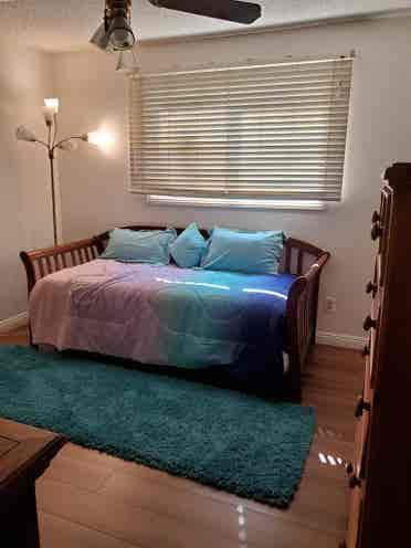 Private Room- Friendly Incl ALL