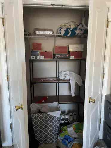 Roommate Needed Hiram
