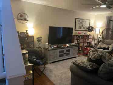 Roommate Needed Hiram