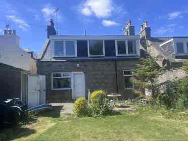 Aberdeen flat - sub-letting.