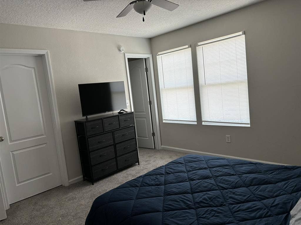 Furnished Room – All Included