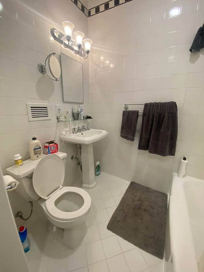 Room in Midtown South Manhattan✨