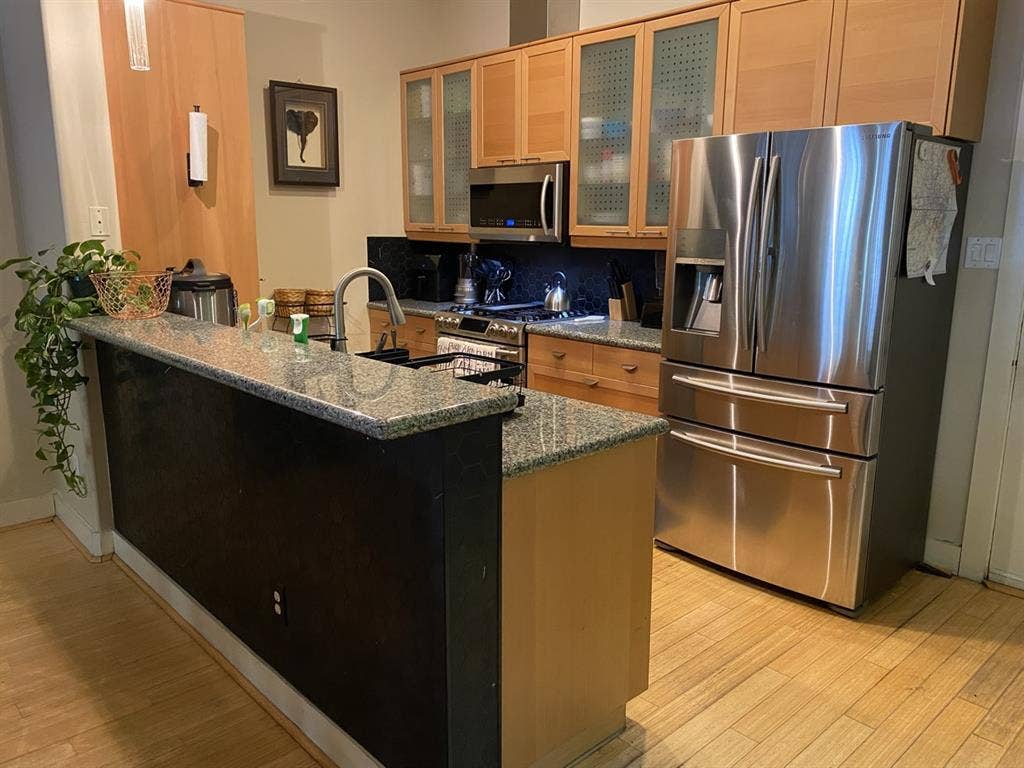 Furnished room in EaDo