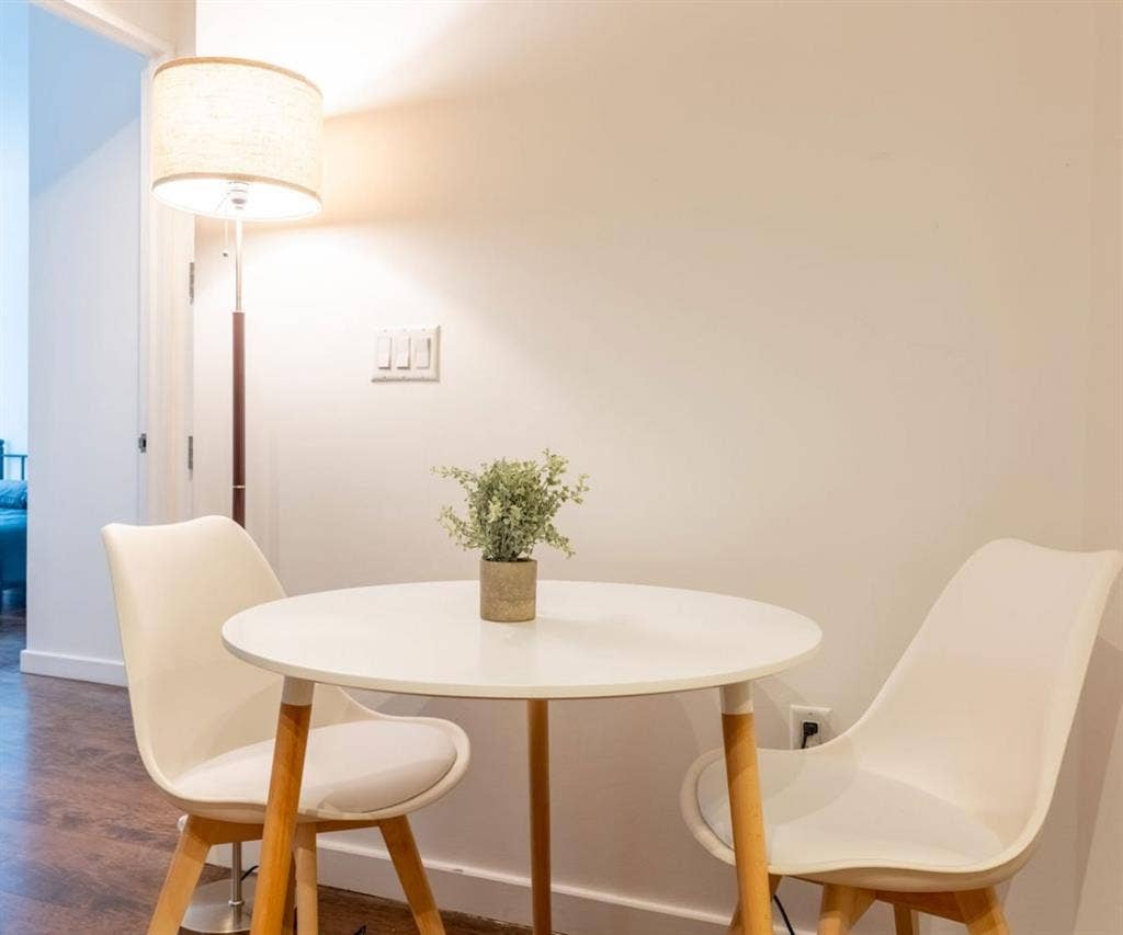 ✨Furnished Sublet in Midtown West✨