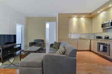 ✨Furnished Room in Midtown✨