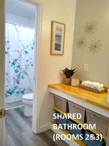 Private Room with Shared Bathroom