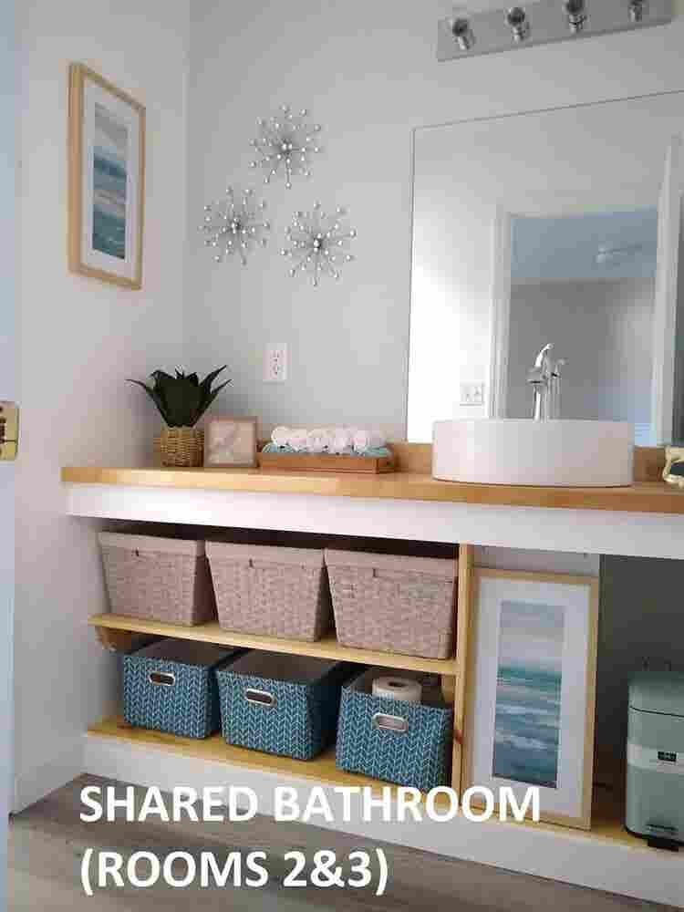 Private Room with Shared Bathroom