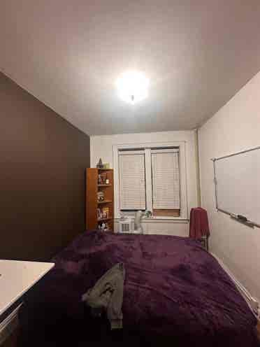 Room For Rent