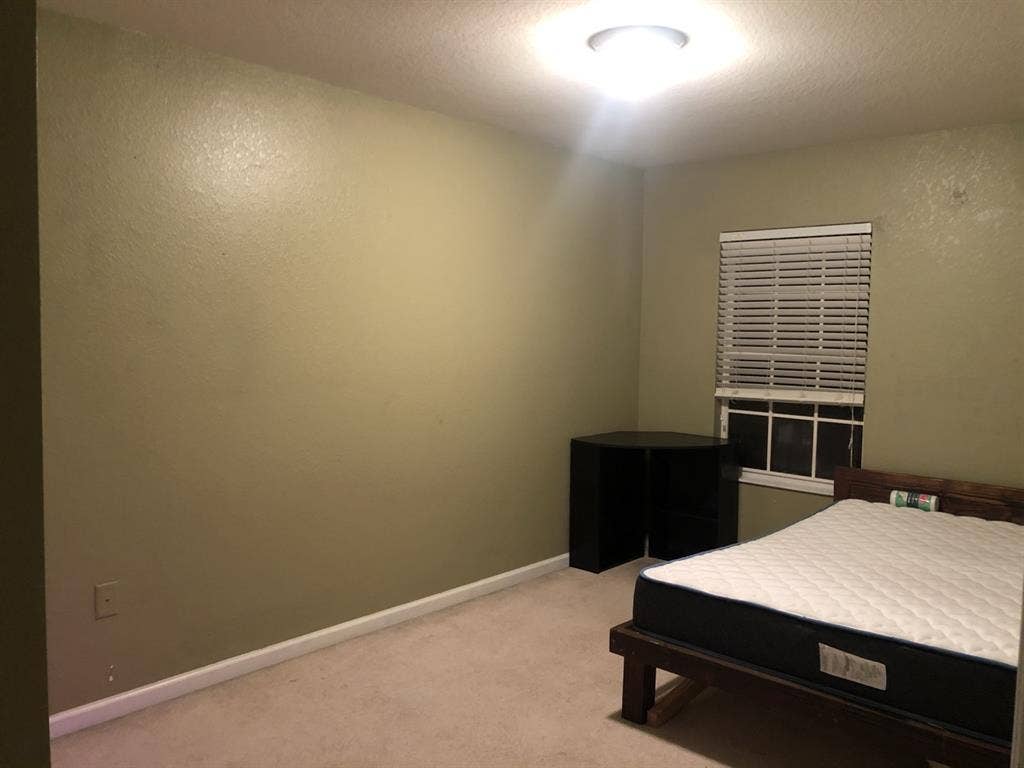 Room for rent
