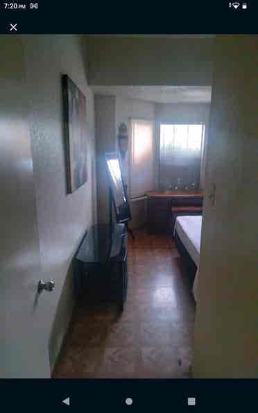 Clean room available