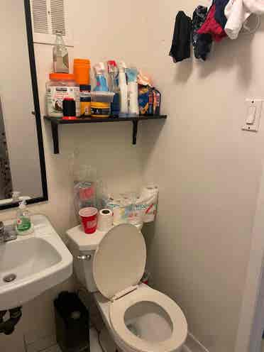 2 bed room besment apt