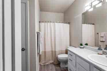 Fully Renovated Apartment