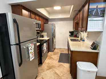 Seeking FEMALE roommate.