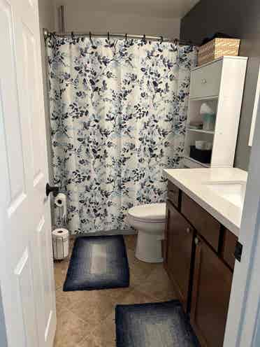 Seeking FEMALE roommate.