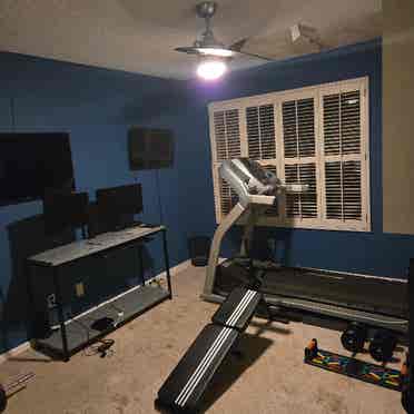 1 BR in Beautiful Porter Ranch