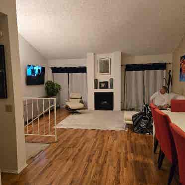 1 BR in Beautiful Porter Ranch