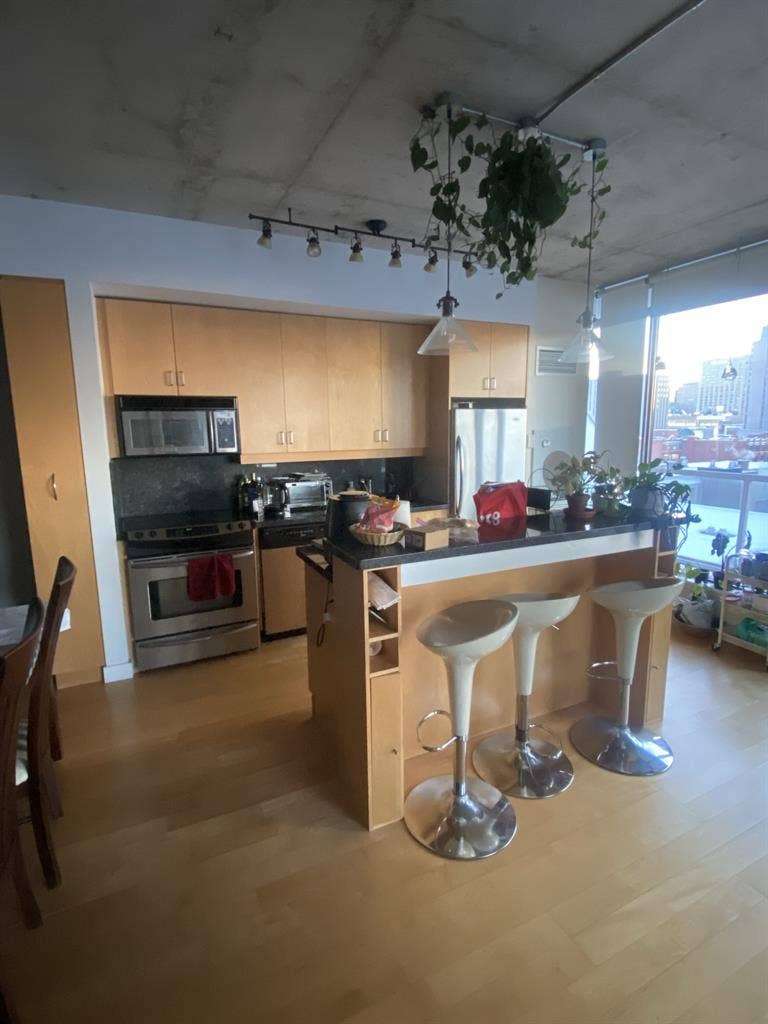 Roomie wanted!! Lgbtq friendly