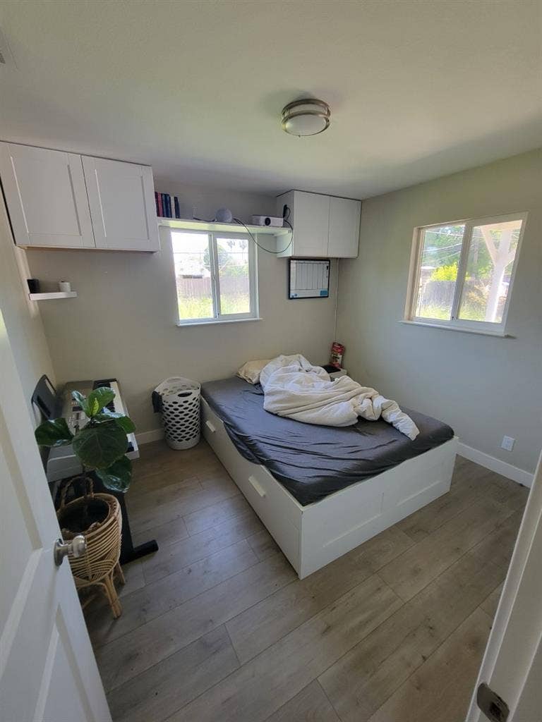 Kindergarten Teacher’s Home - Room