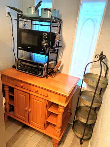 Suite Private Entry W/D Kitchenette