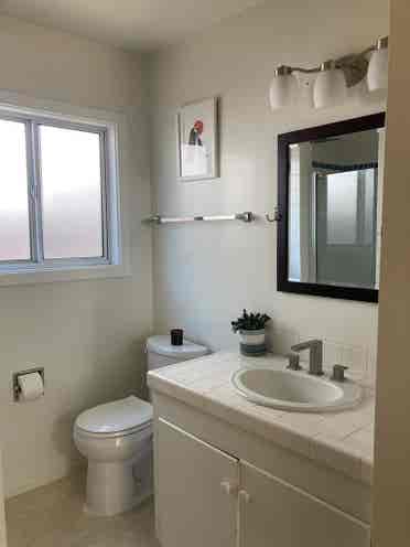 Modern Ojai Bright Master Suite