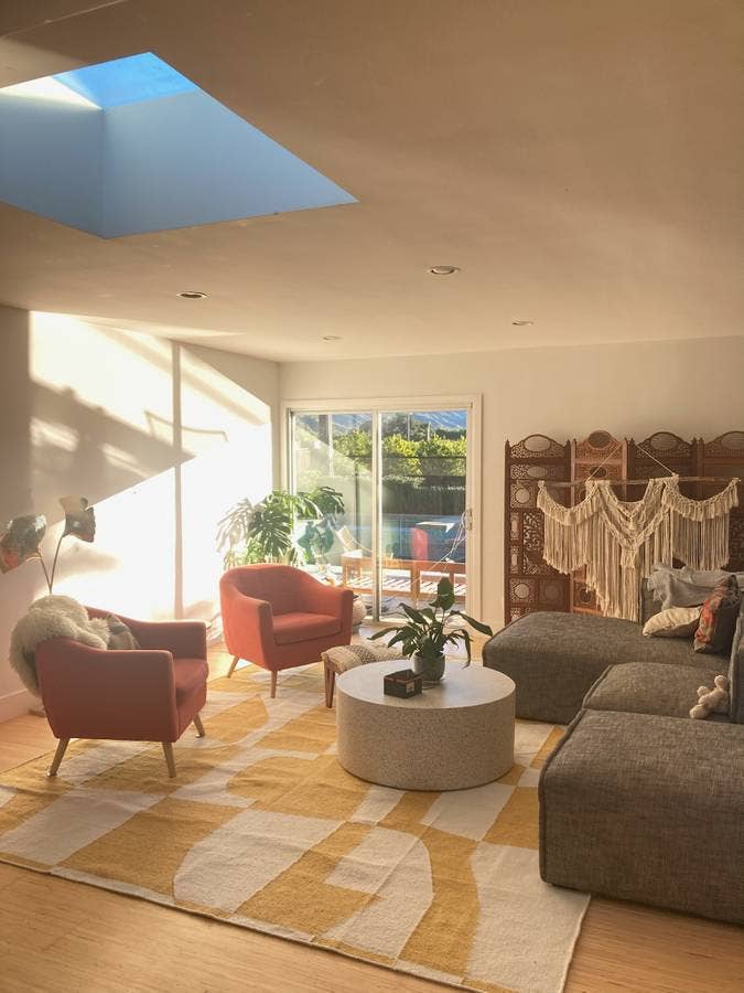 Ojai Modern Secluded Room