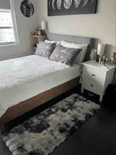 Gorgeous  room + Bathroomm