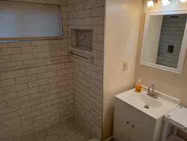 Master Bedroom for Rent