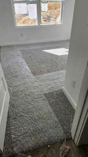 Bedroom and bathroom for rent.