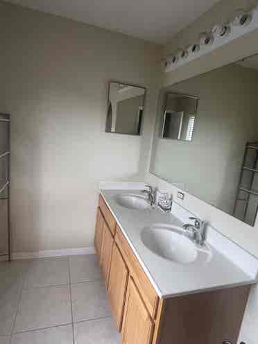 Room with private bath Útil incl
