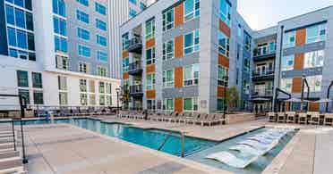 Lease Takeover at Uptown