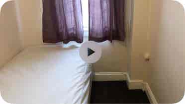 Small room in Shared House