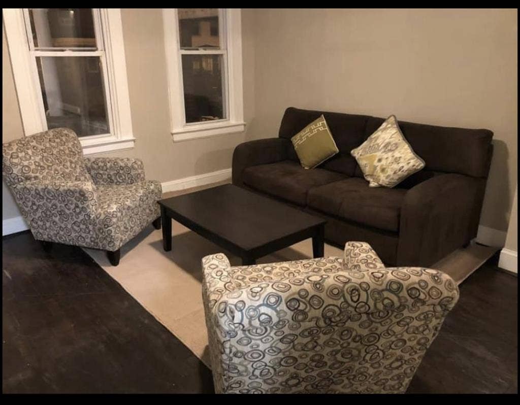 Small room in Shared House