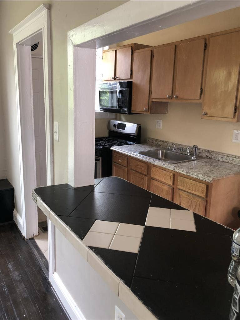 Small room in Shared House