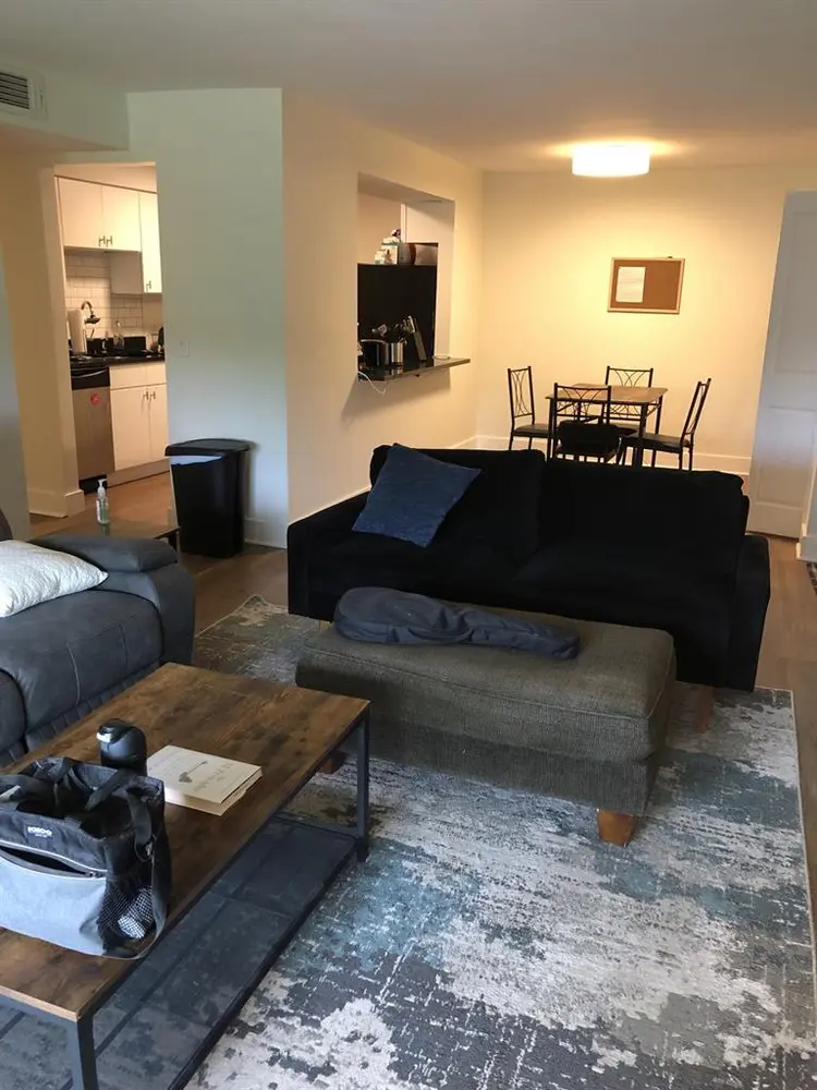 Looking for 3rd roommate, Rent $