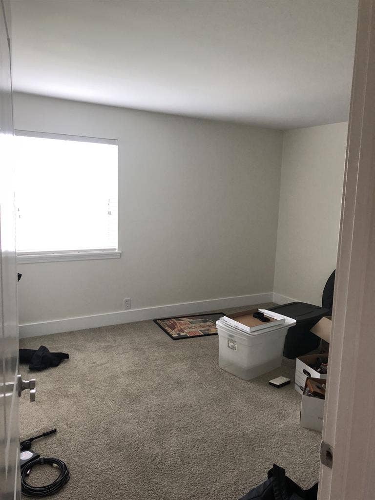 Looking for 3rd roommate, Rent $