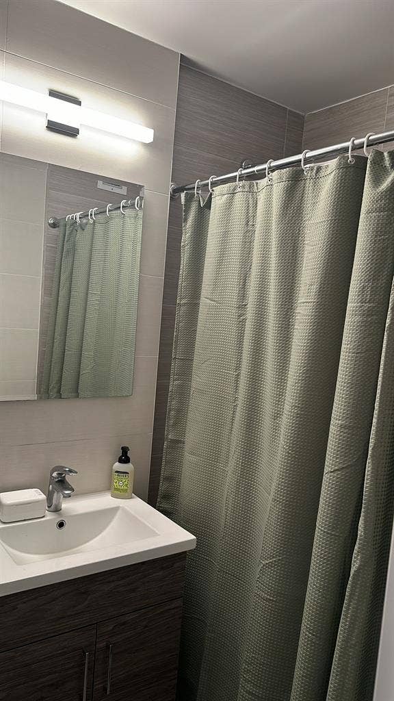 Private room with bathroom