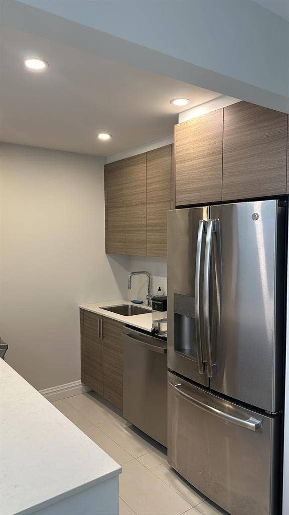 Private room with bathroom