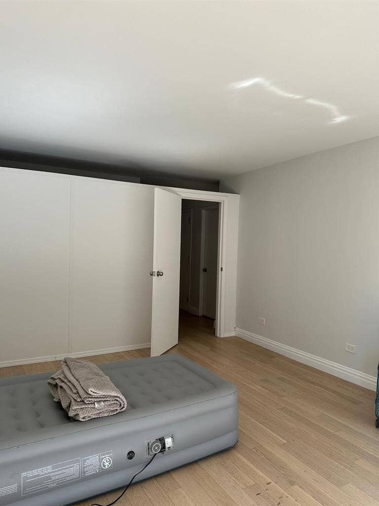 Private room with bathroom