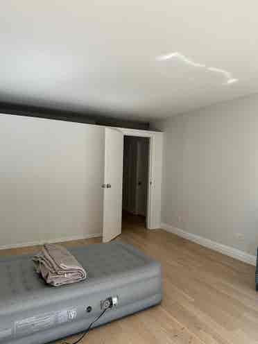Private room with bathroom
