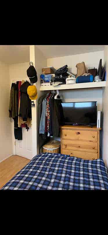 Unfurnished room available June