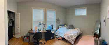 Looking for 1 female roommate