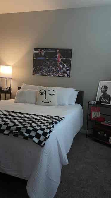 Southside Apartment - Move-In Ready