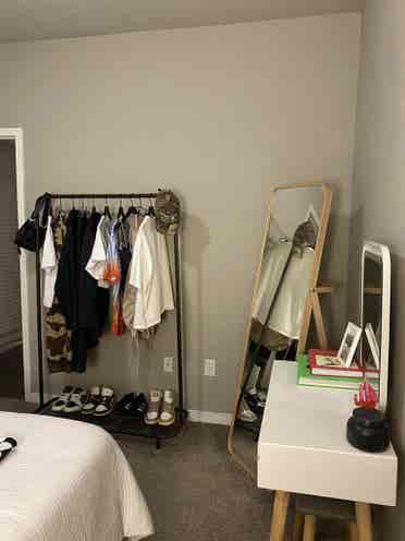 Southside Apartment - Move-In Ready