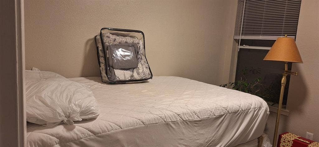 Small room with walkin closet.